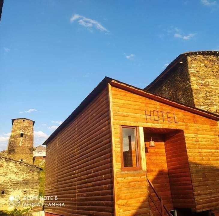 Guesthouse Luka Ushguli Extérieur photo